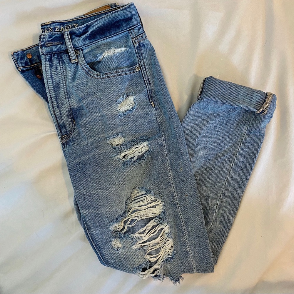 American Eagle High Waisted Girlfriend Jeans